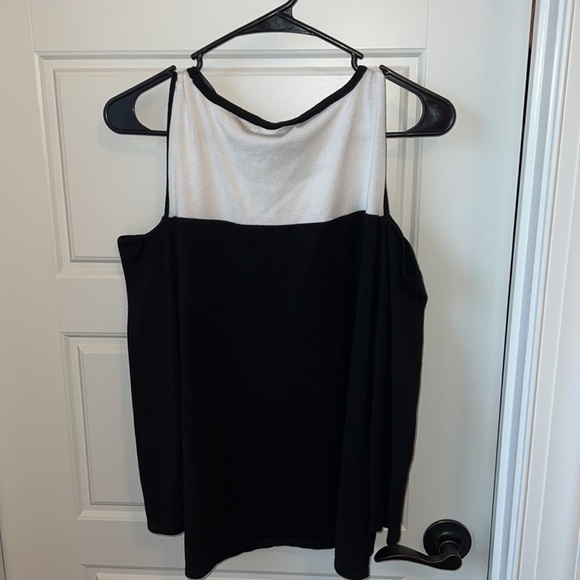 Cable and Gauge Cold Shoulder Sweater - Picture 5 of 5